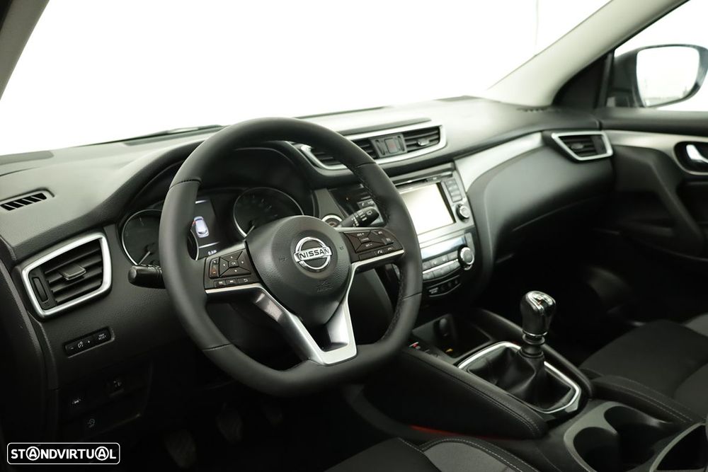 Nissan Qashqai 1.5 dCi N-Connecta 18 - 7