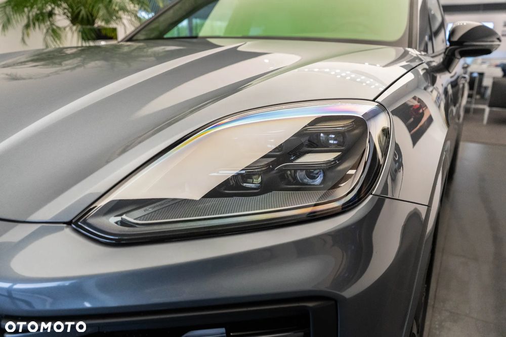 Porsche Cayenne Black Edition - 35