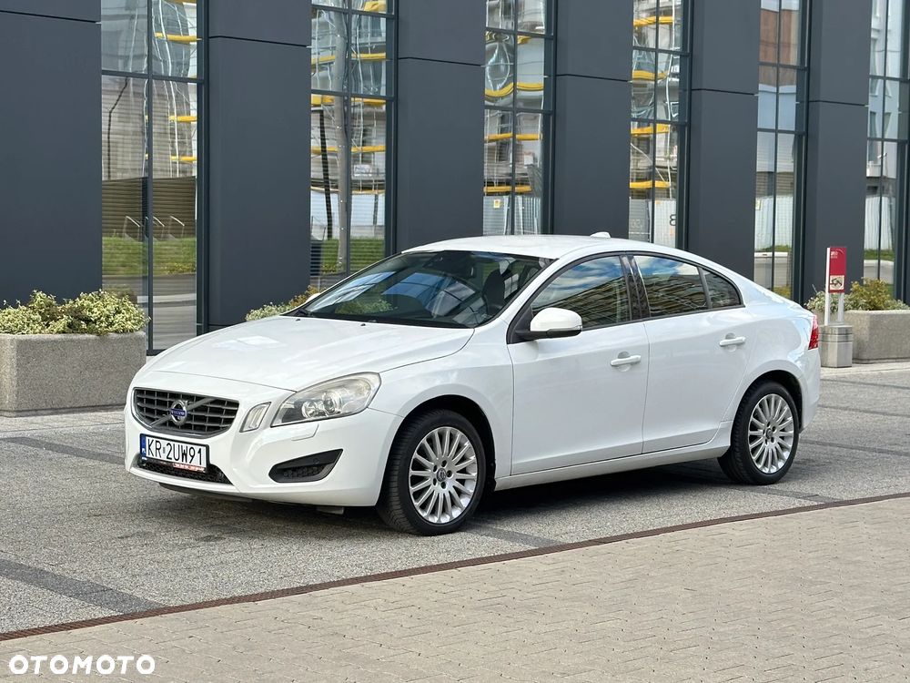 Volvo S60 - 11