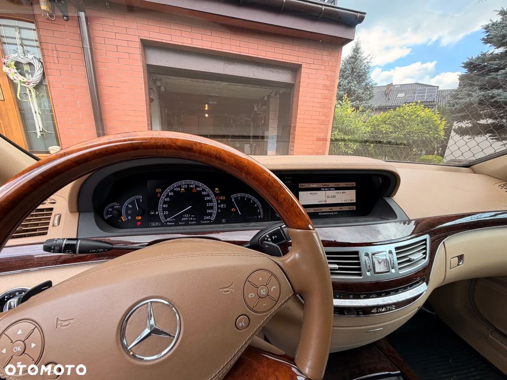 Mercedes-Benz Klasa S 350 CDI L 4-Matic BlueEff - 28