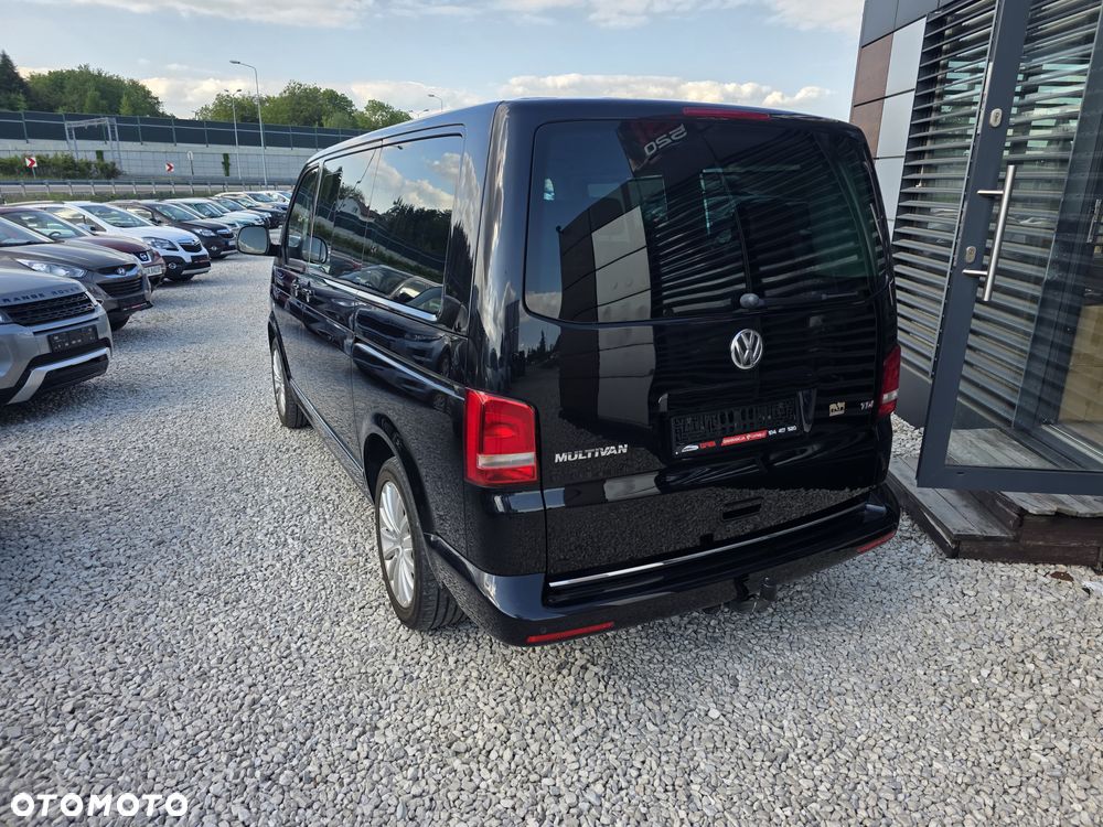 Volkswagen Multivan - 9