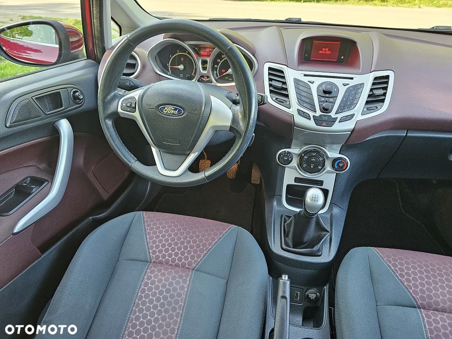 Ford Fiesta 1.25 Titanium - 20