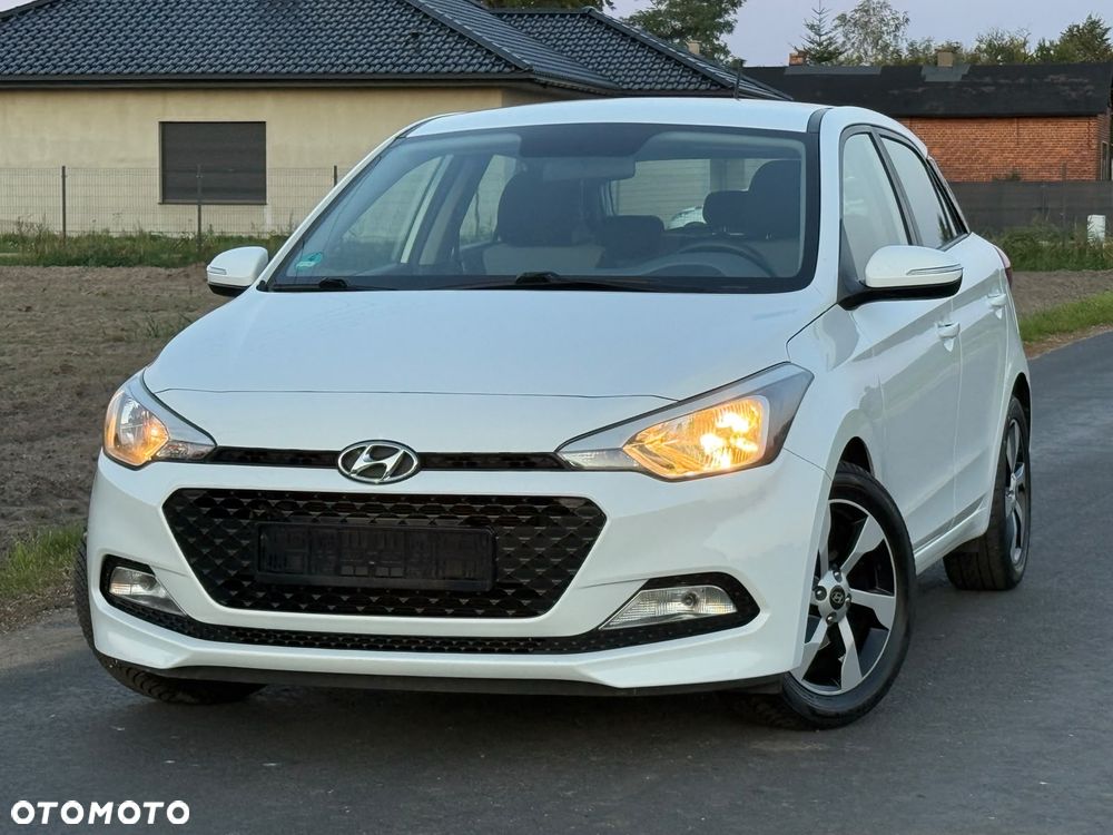 Hyundai i20 1.2 Fresh - 10