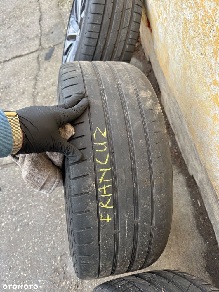 Kompletne opony Skoda Superb 3 Trinity 8x19 5x112 ET44 antracyt Hankook 235/40 R19 - 17