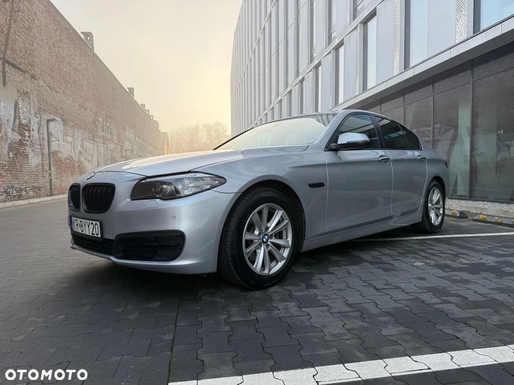 BMW Seria 5 520d Luxury Line - 1