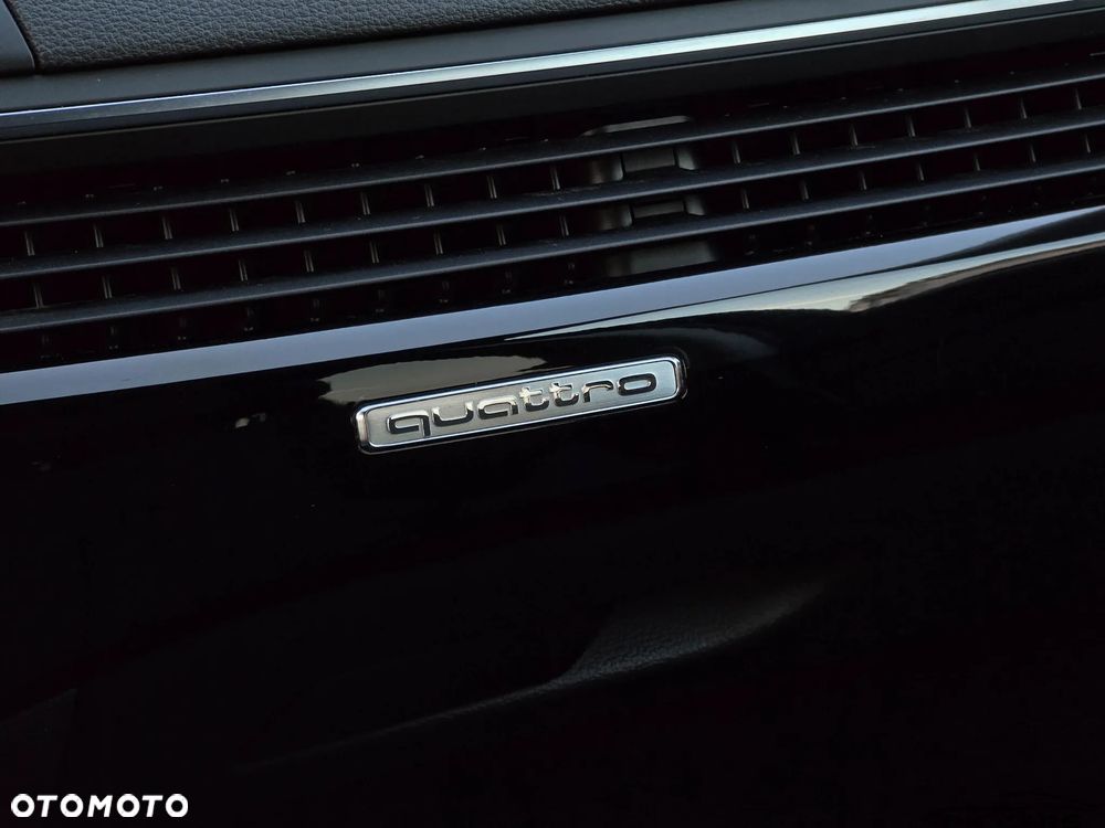 Audi A4 Avant 2.0 TDI quattro sport - 28