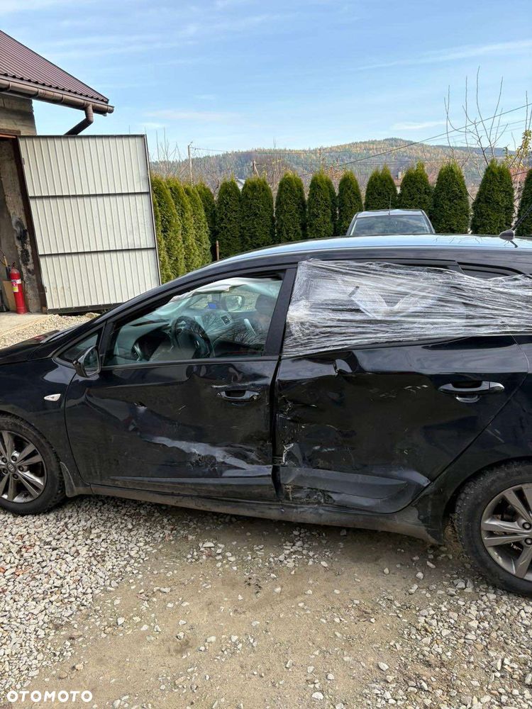 Kia Ceed 1.6 GDI M - 18