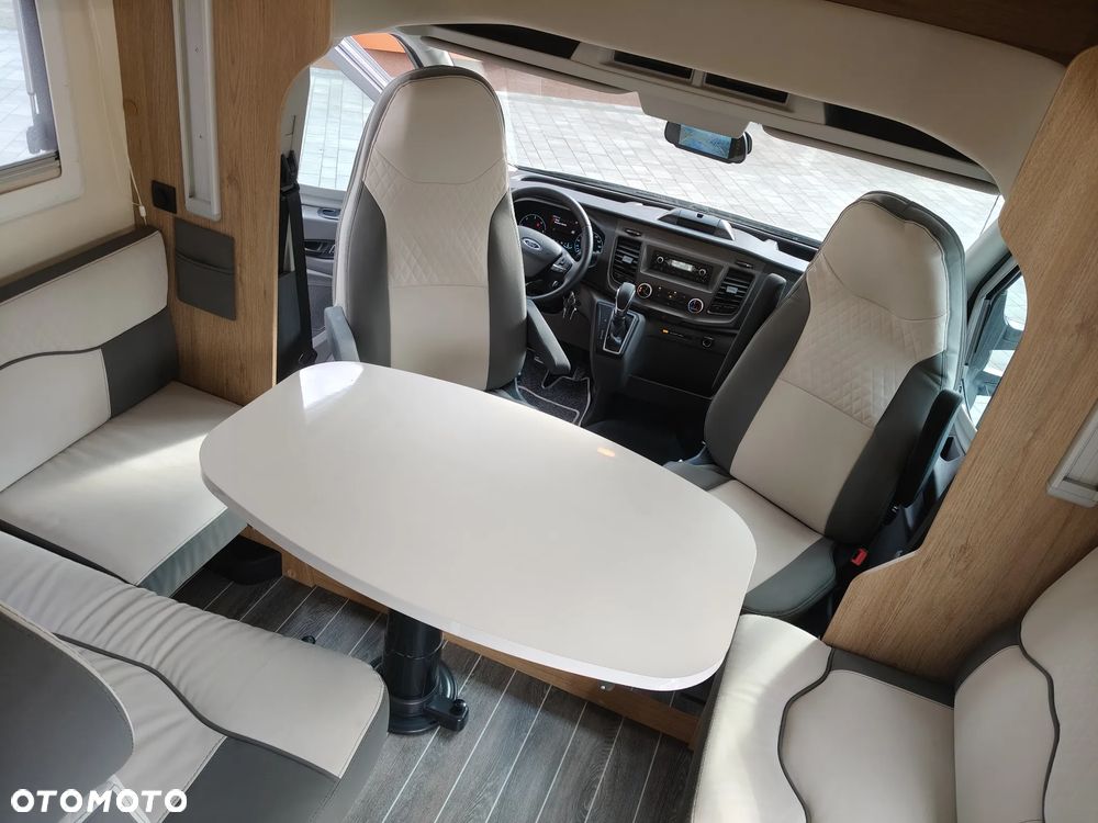 Ford Transit - 18