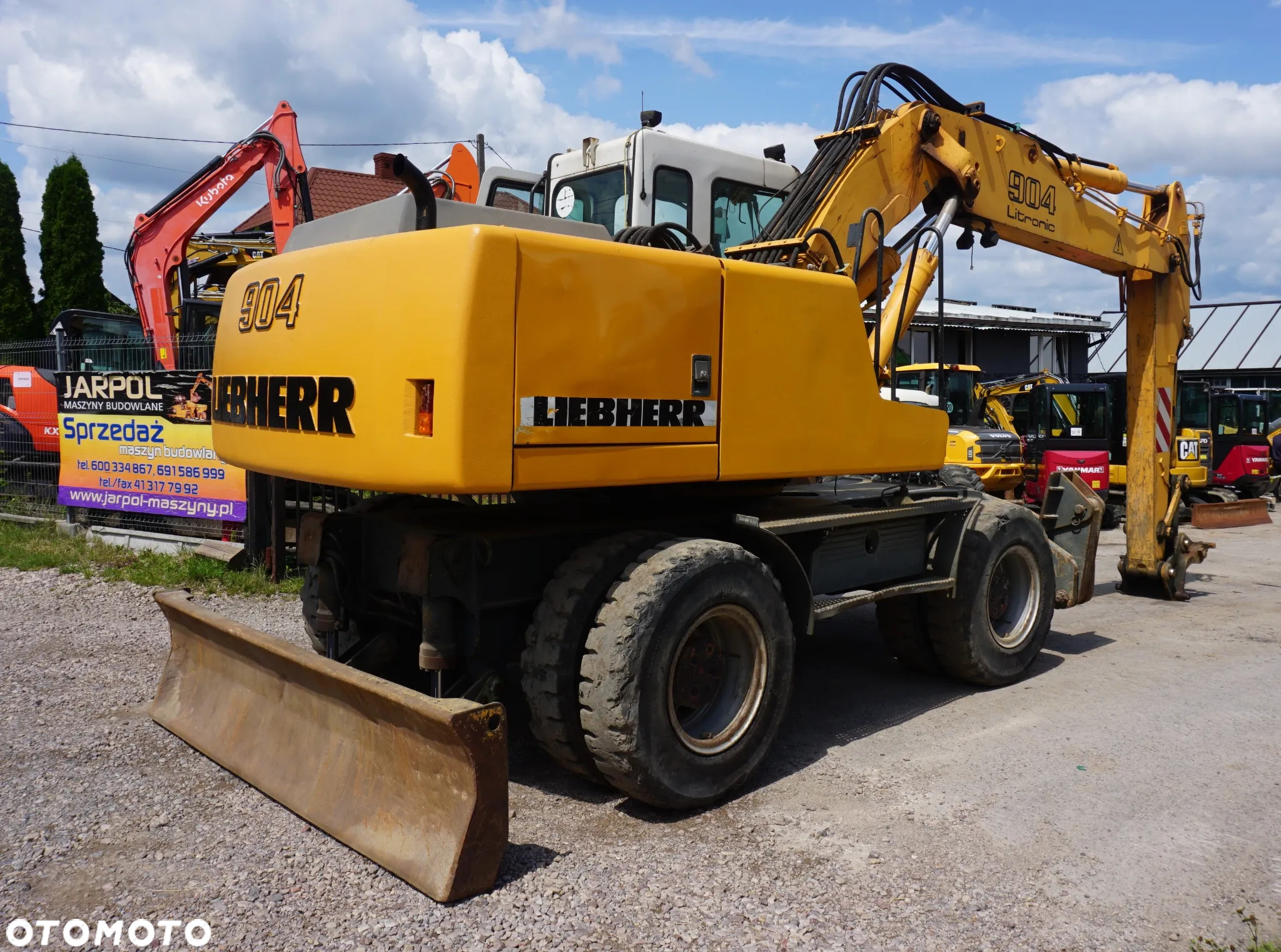 Liebherr A 904 - 3