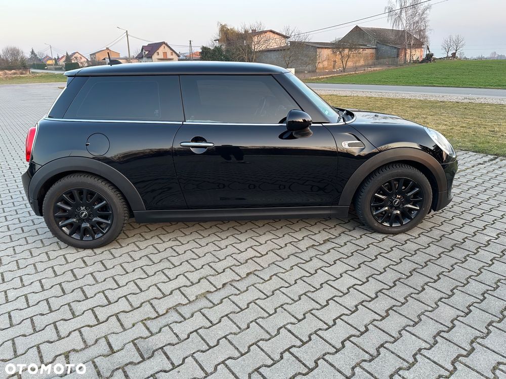 MINI ONE Standard - 5