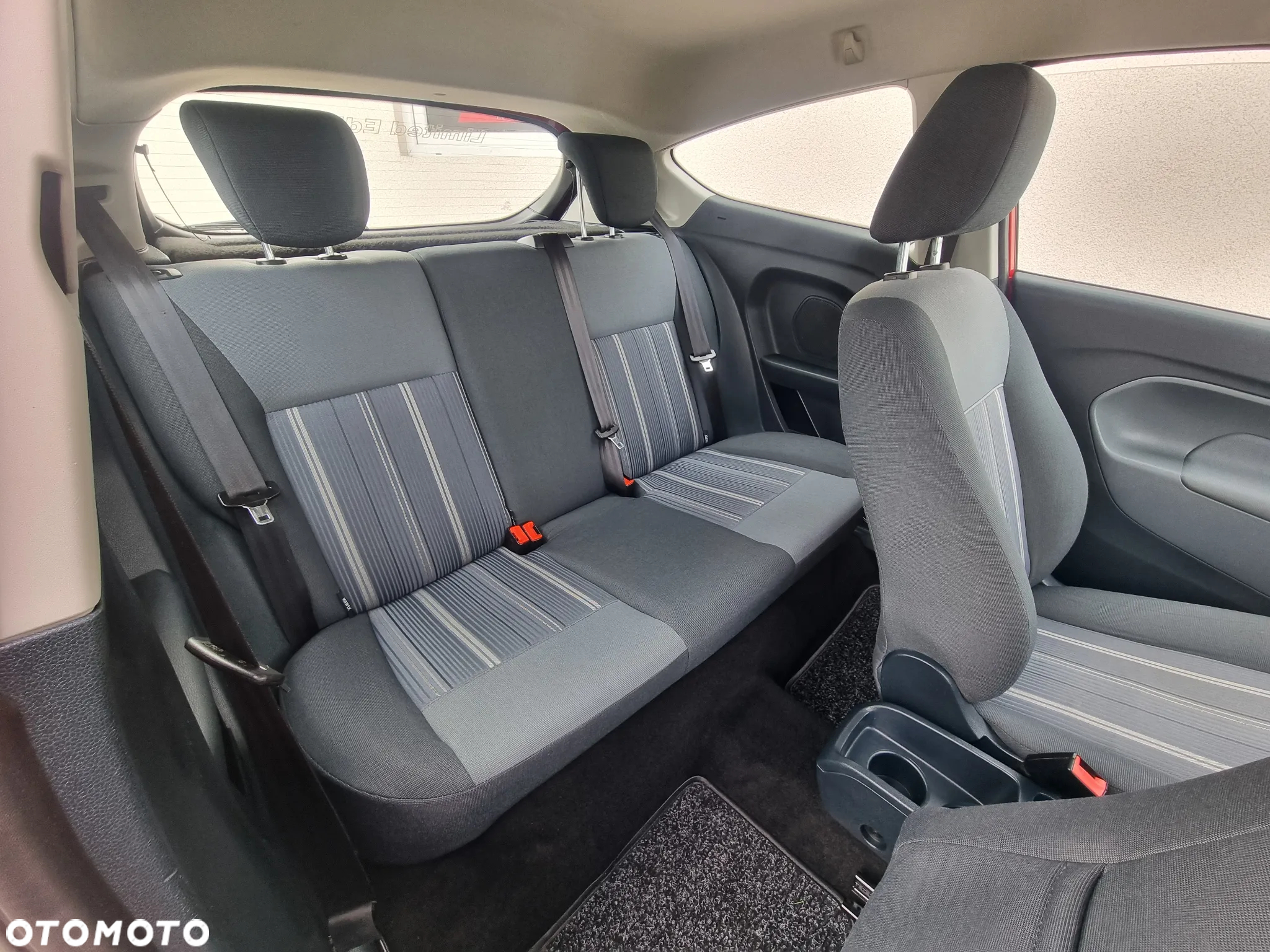 Ford Fiesta 1.25 Trend - 10