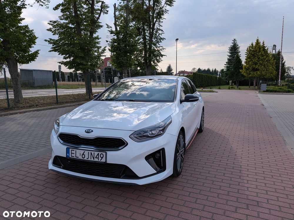 Kia ProCeed - 5