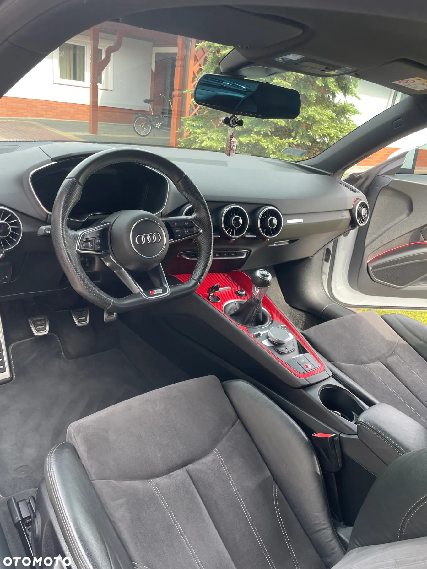 Audi TT Coupe 2.0 TDI ultra - 13