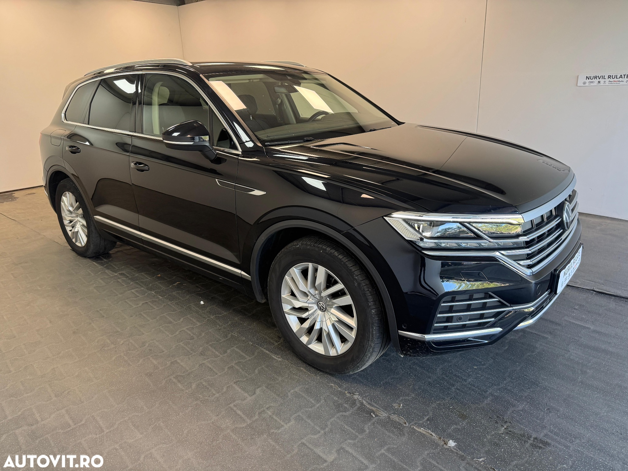 Volkswagen Touareg V6 TDI Elegance - 30