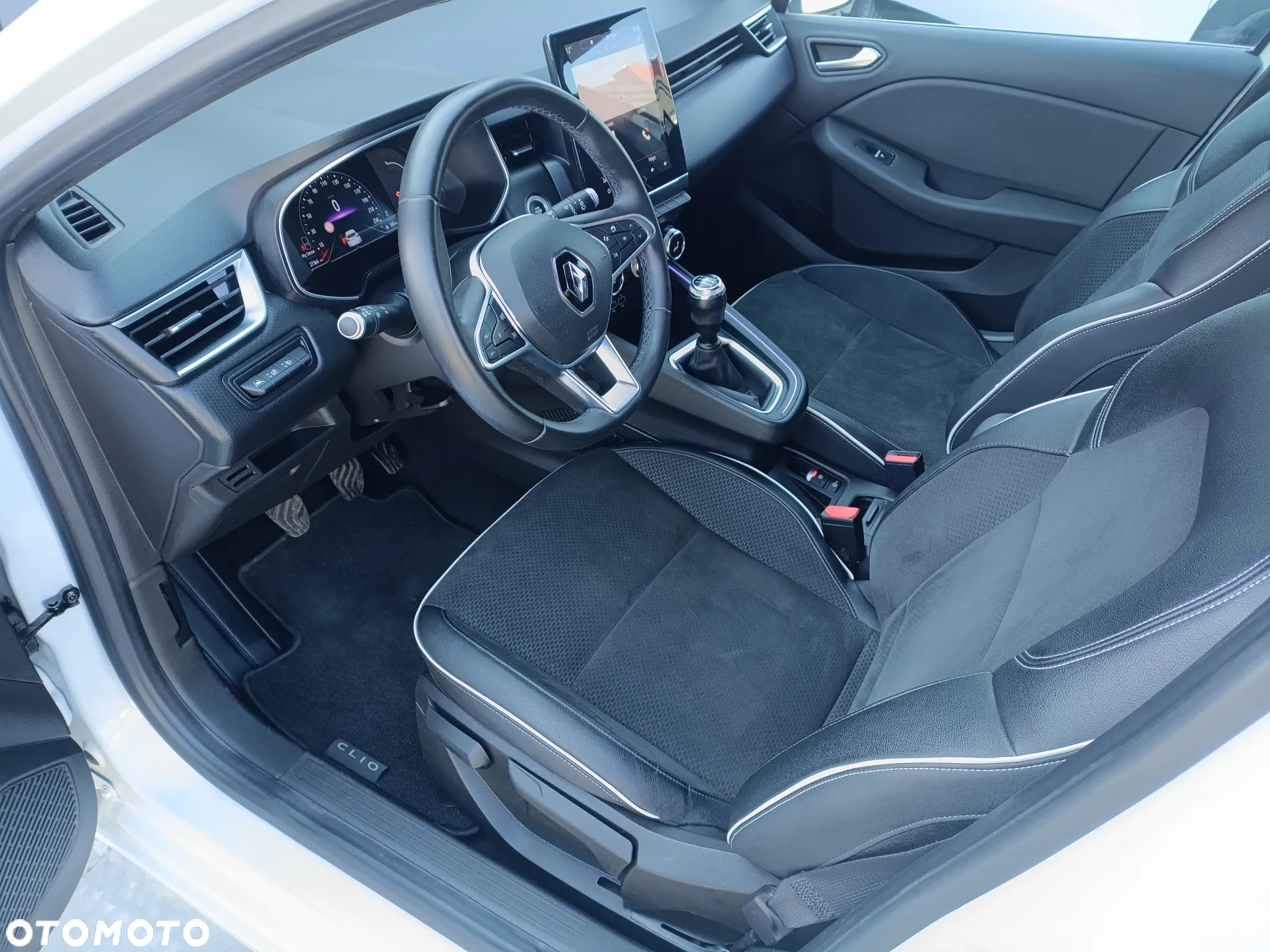 Renault Clio TCe 100 BUSINESS EDITION - 7