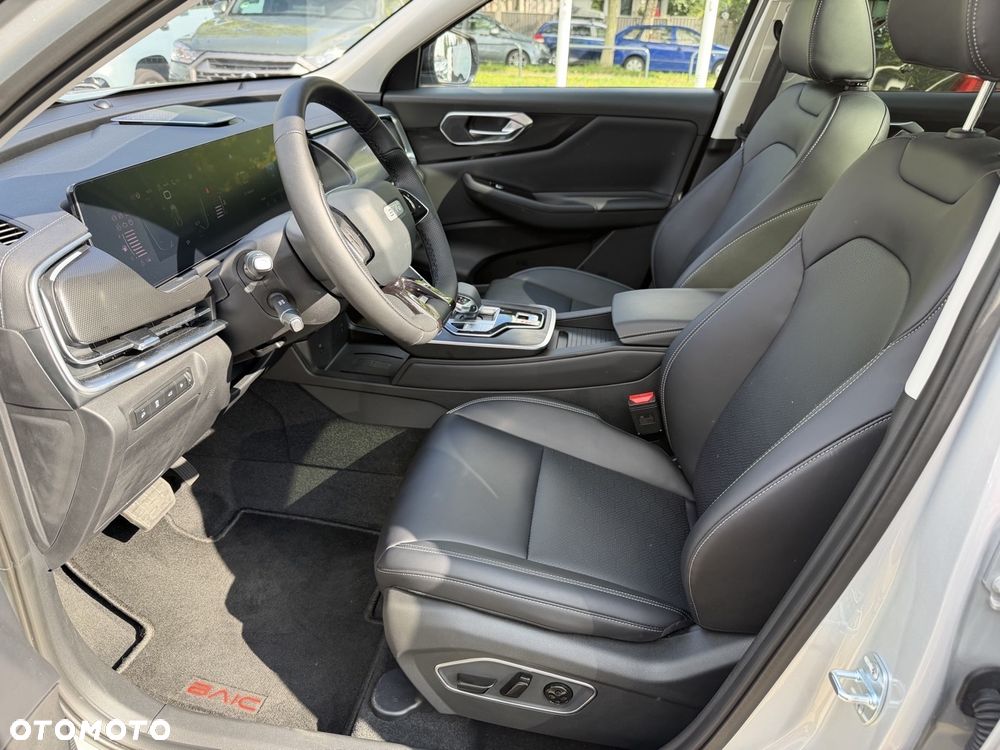 BAIC 7 1.5T Luxury DCT - 28