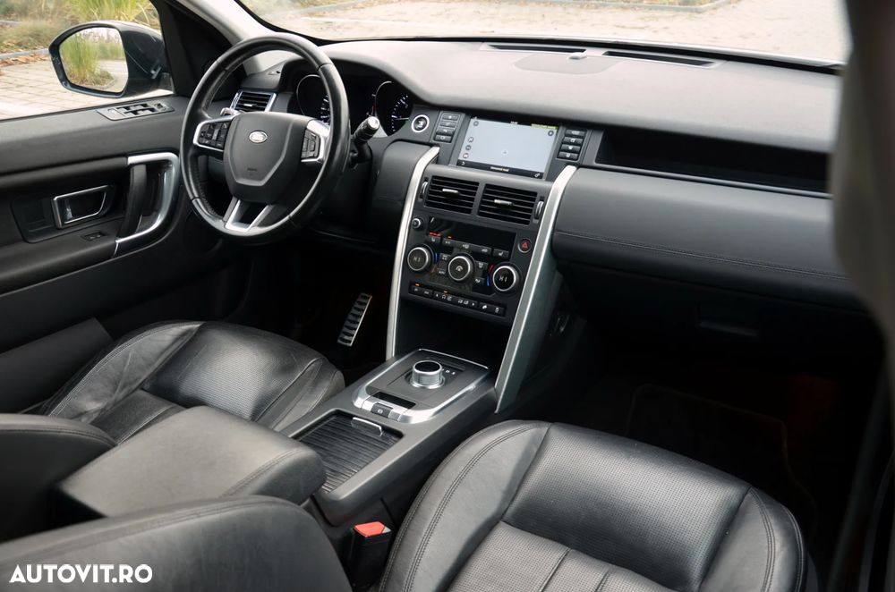 Land Rover Discovery Sport - 19