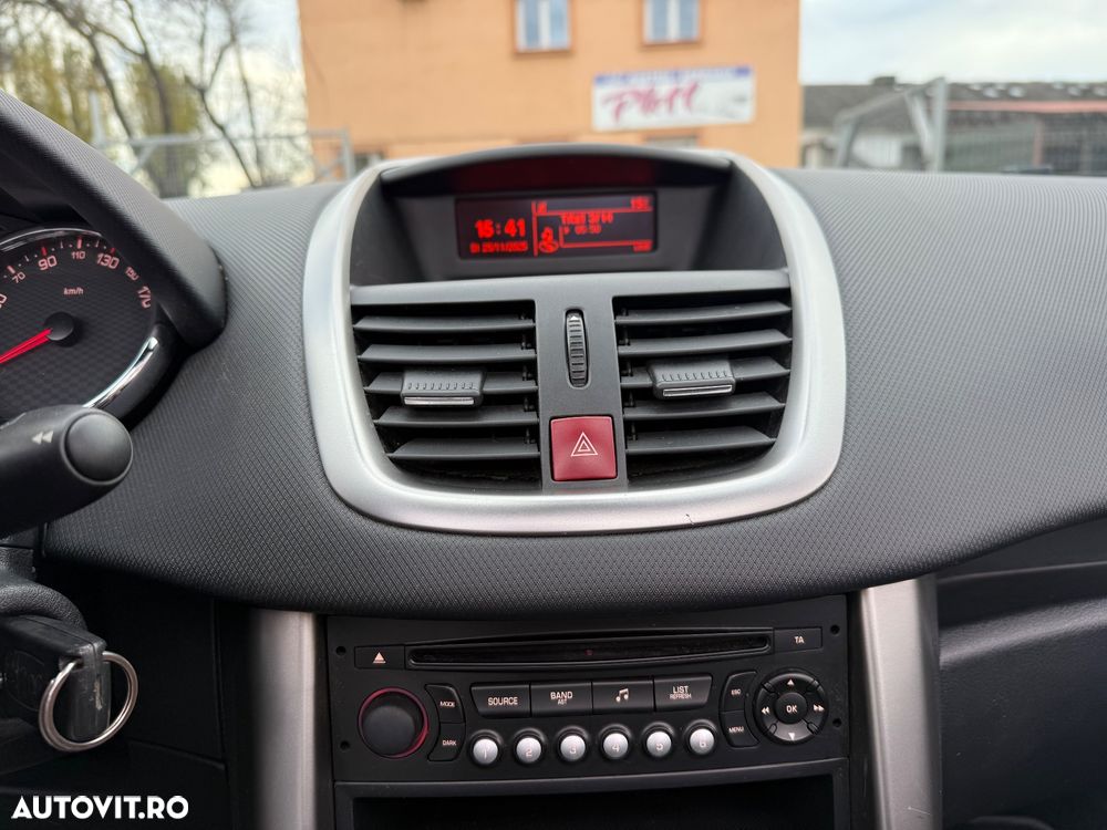 Peugeot 207 CC 155 THP Allure - 23