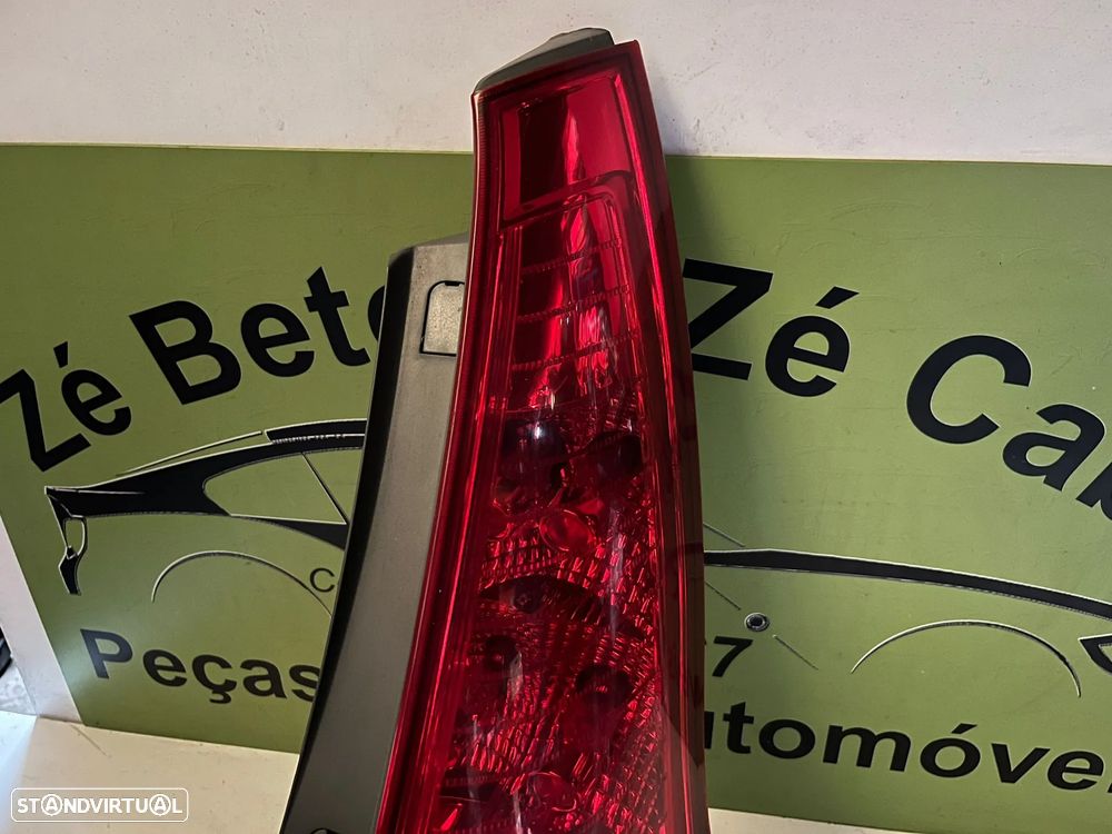 Hyundai i30 CW - FAROLIM DIREITO / ESQUERDO - FT506 - 8