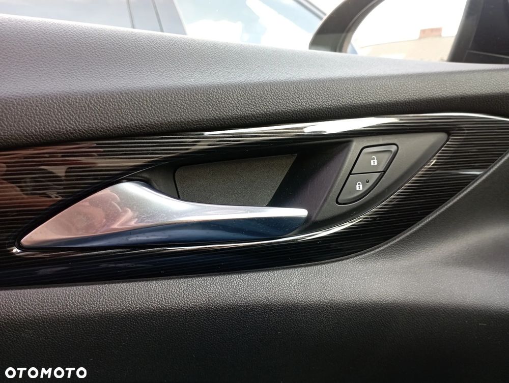 Opel Insignia CT 1.5 T Elite S&S - 22