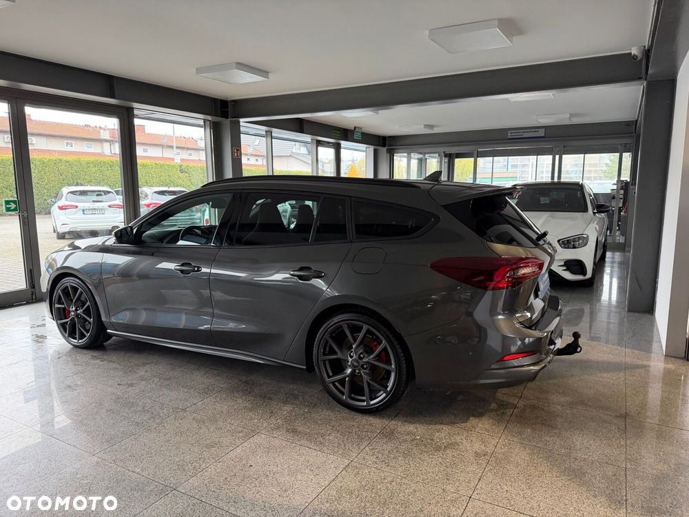 Ford Focus 2.3 EcoBoost ST X - 11