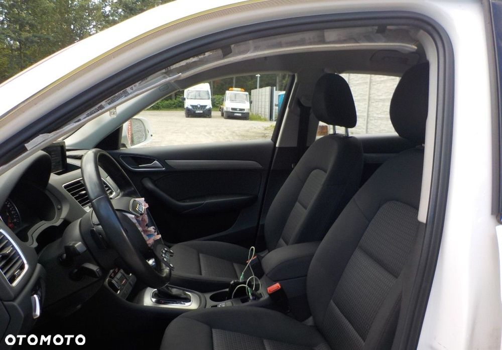 Audi Q3 - 30