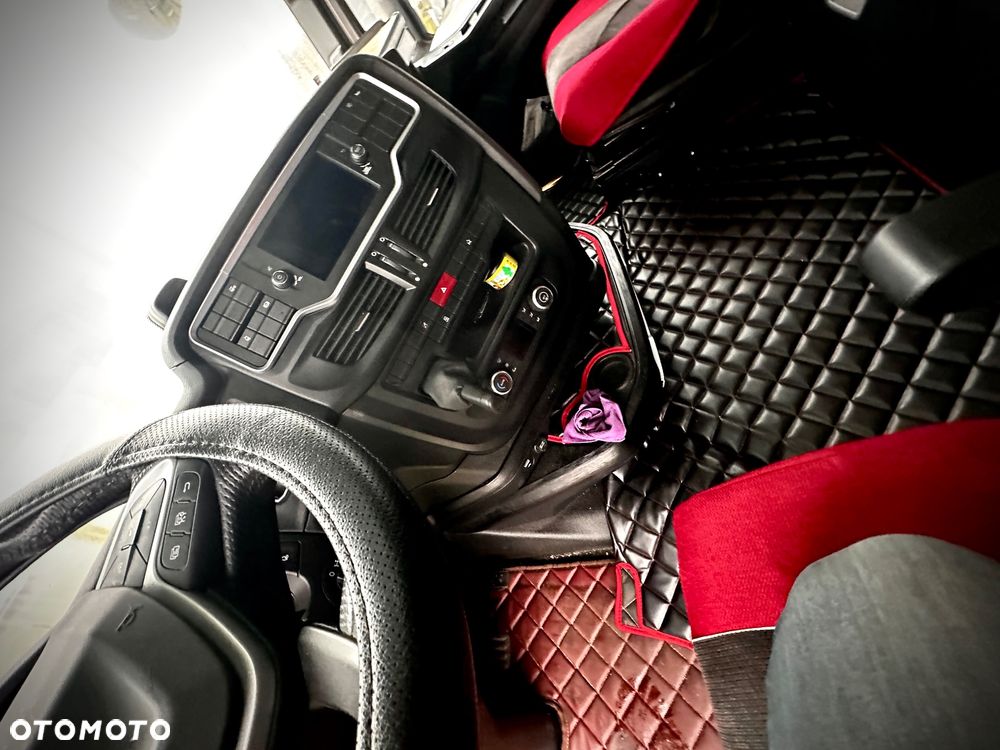 Iveco IVECO S-WAY 490 AS - 27