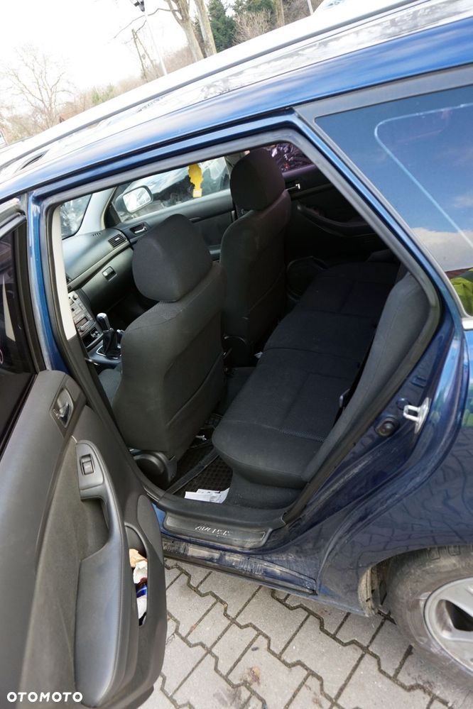 TOYOTA AVENSIS II T25 KOMBI 2005 8P4 2.0 16V 1AZ-FSE 147KM E354 GRANATOWY na części - 12