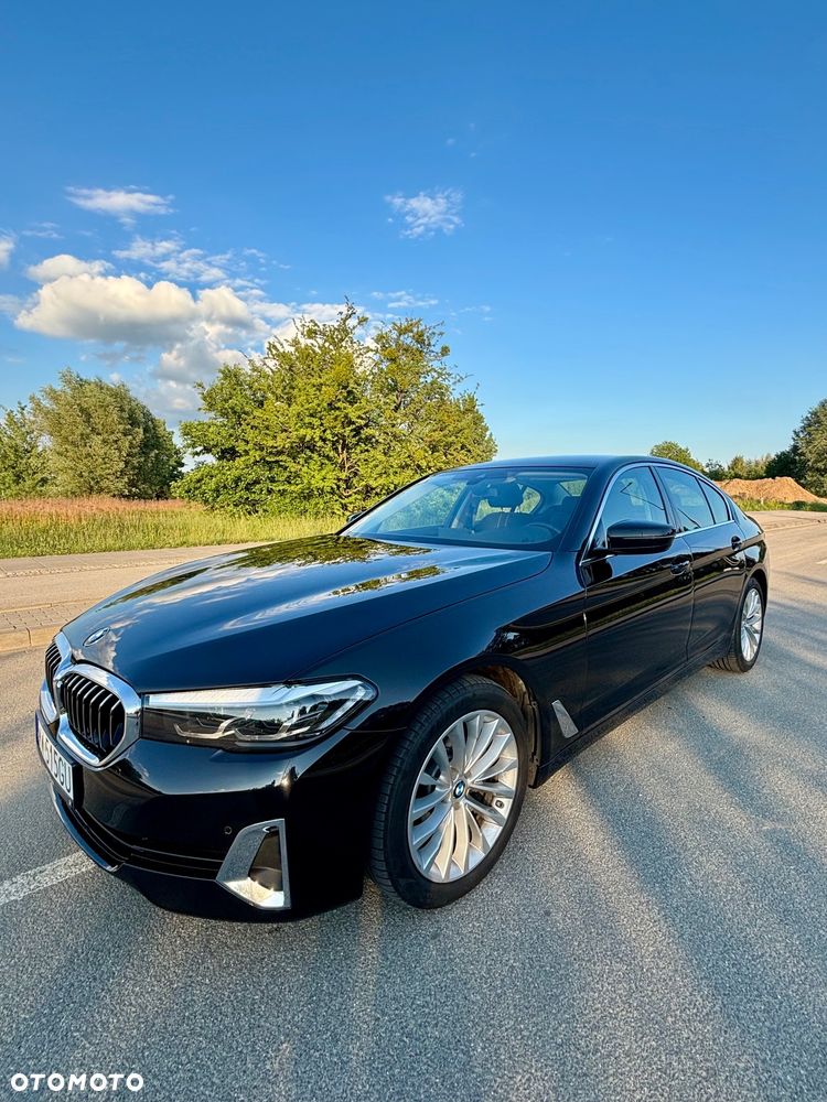 BMW Seria 5 520i Luxury Line - 1