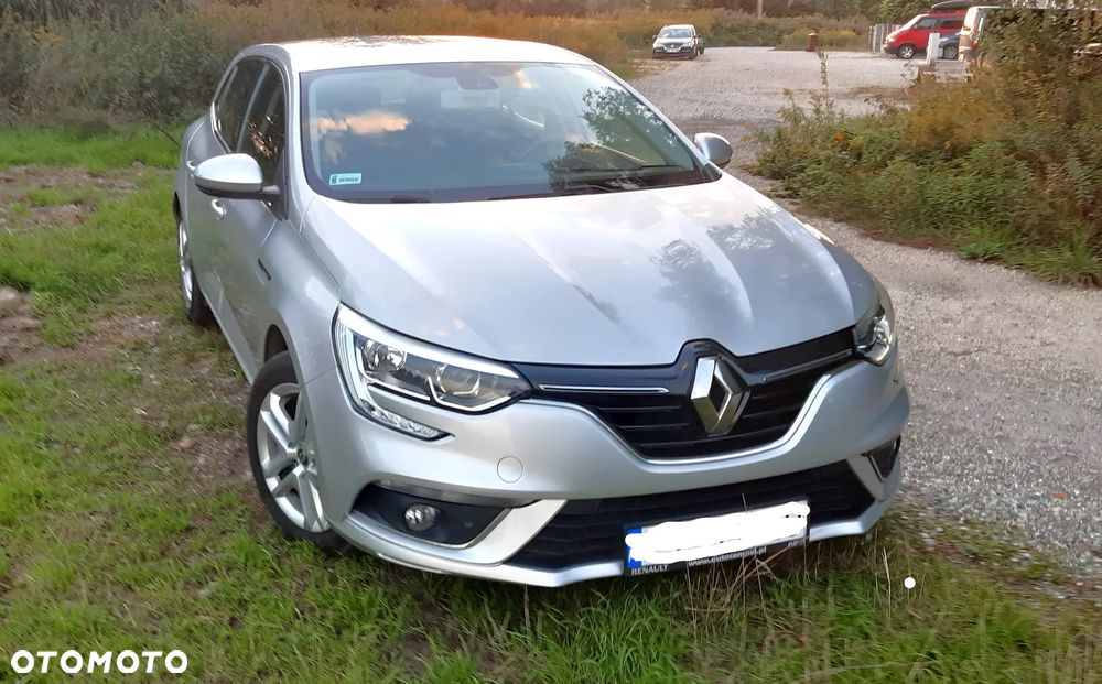 Renault Megane 1.6 SCe Zen - 10