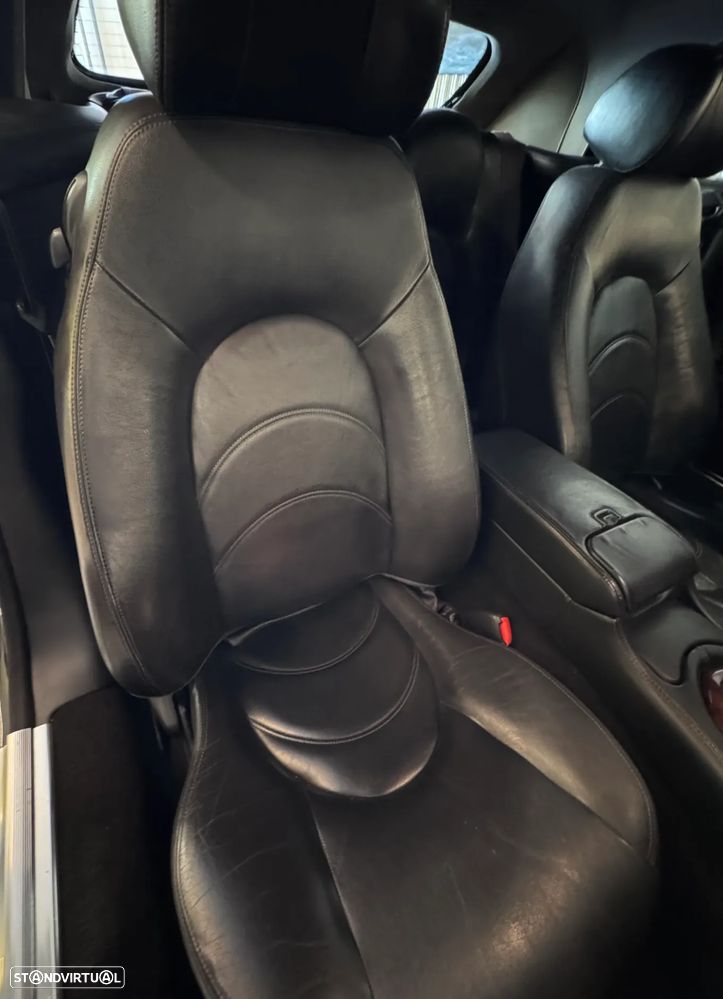 Jaguar XK XKR Cabriolet - 11