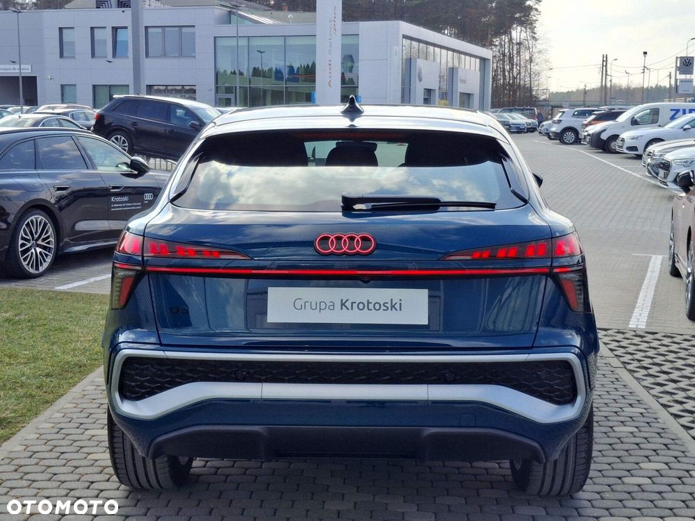 Audi Q3 Sportback - 3