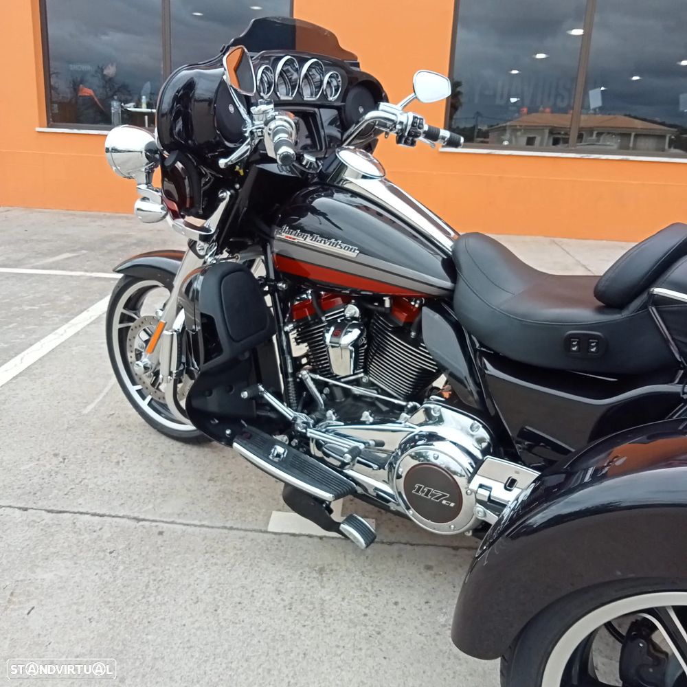 Harley-Davidson Tour CVO - 4