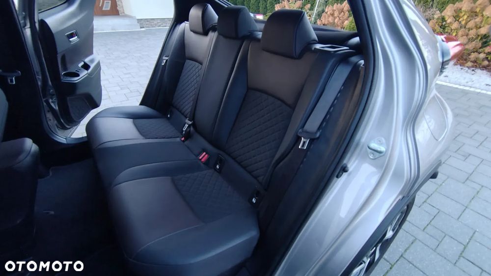 Toyota C-HR 1.8 Hybrid Executive - 24