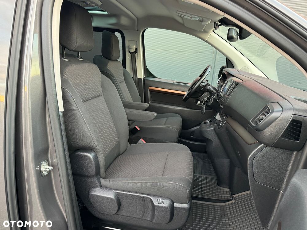 Toyota Proace Verso 2.0 D4-D Medium VIP - 11