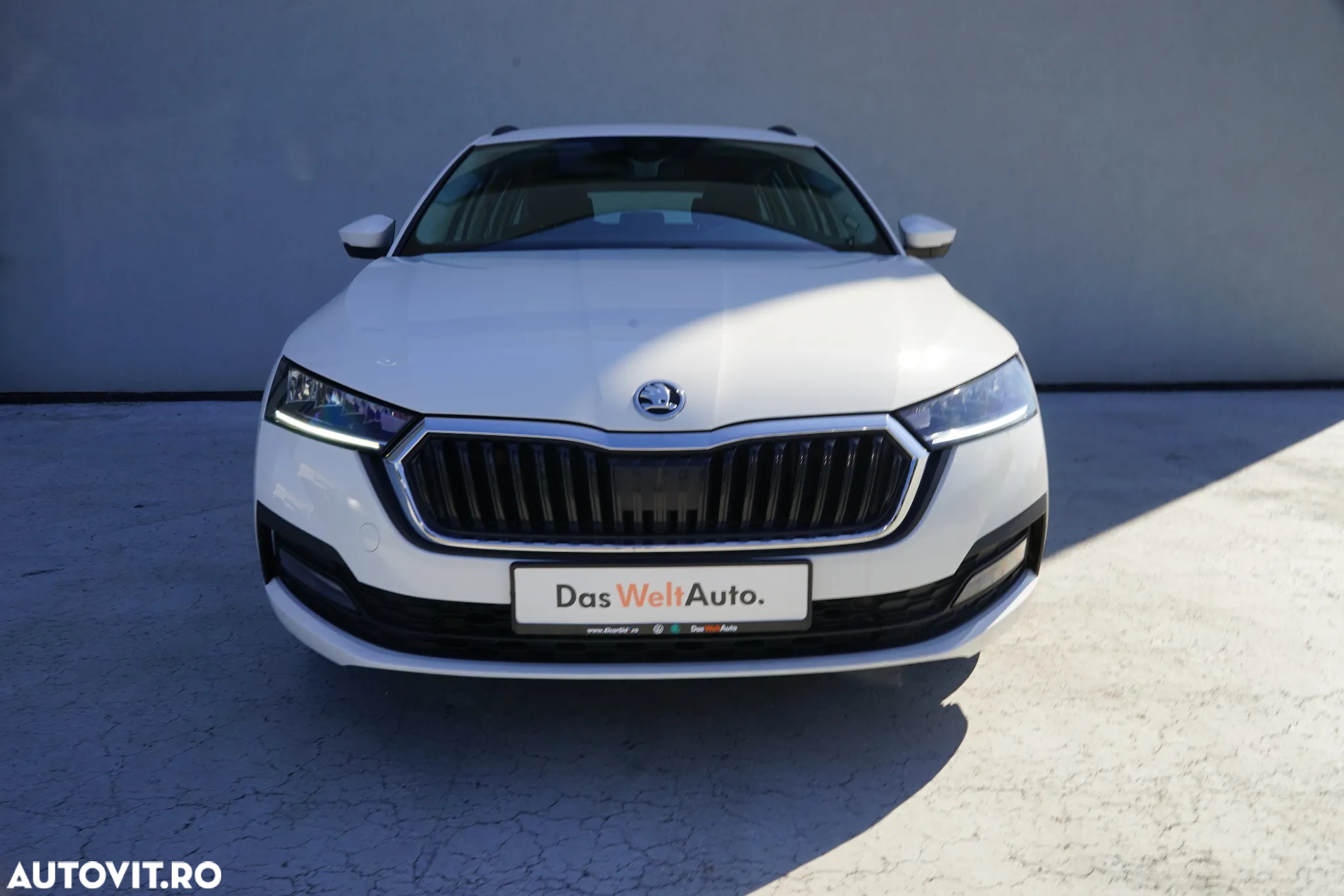 Skoda Octavia Combi 2.0 TDI Ambition - 9