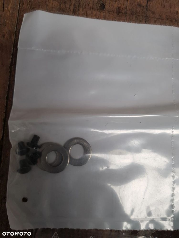 Fabrycznie nowe tłumiki Akrapovic Harley Davidson Fat Boy S-HDSTSO3-HB - 3