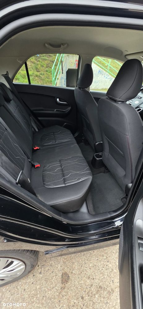 Kia Picanto 1.2 Fifa World Cup Edition - 16