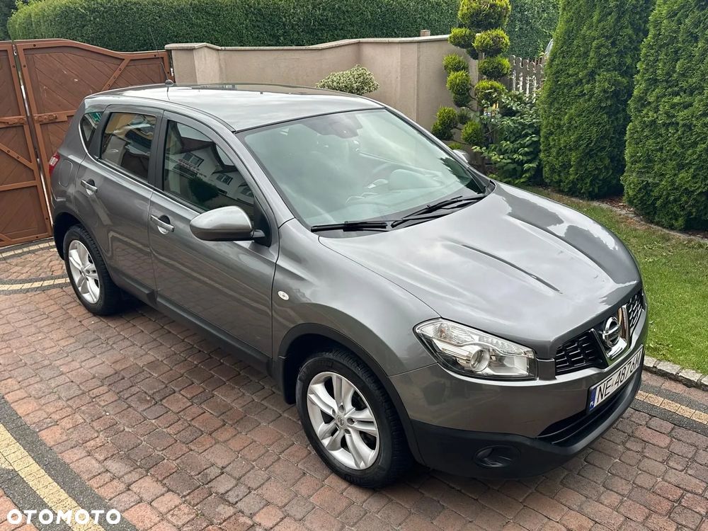 Nissan Qashqai - 2