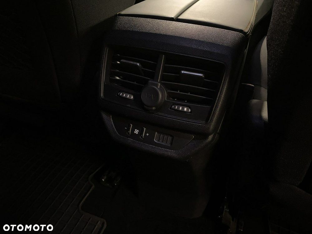 Peugeot 5008 - 17