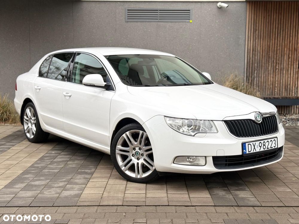 Skoda Superb - 1