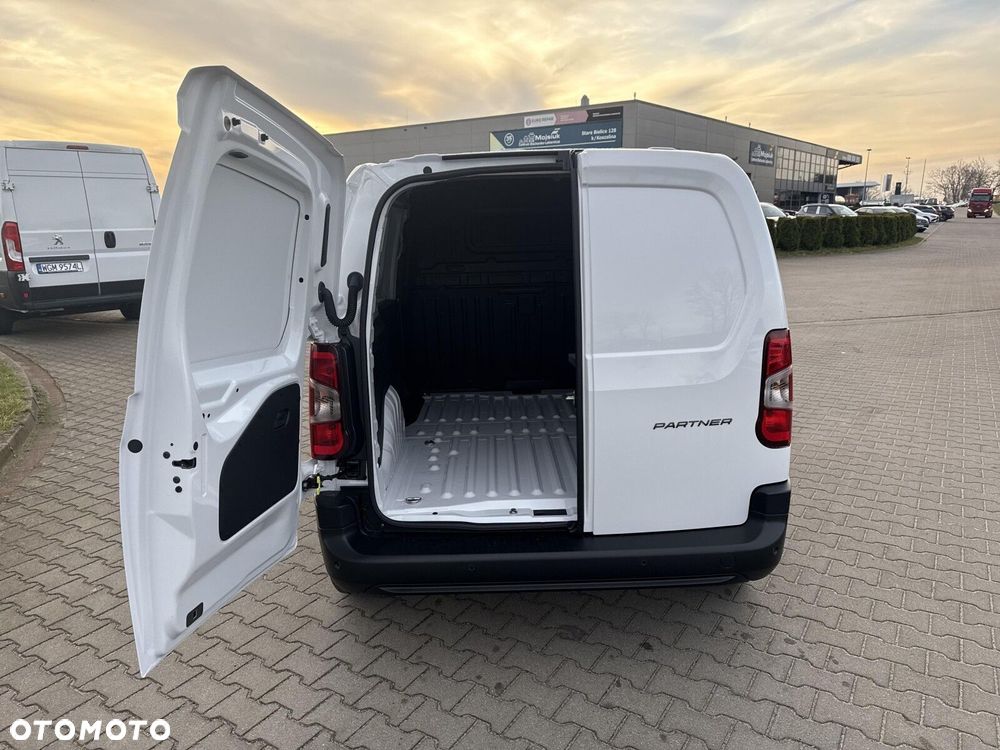 Peugeot partner Partner Furgon M Diesel 100KM Manual - 12
