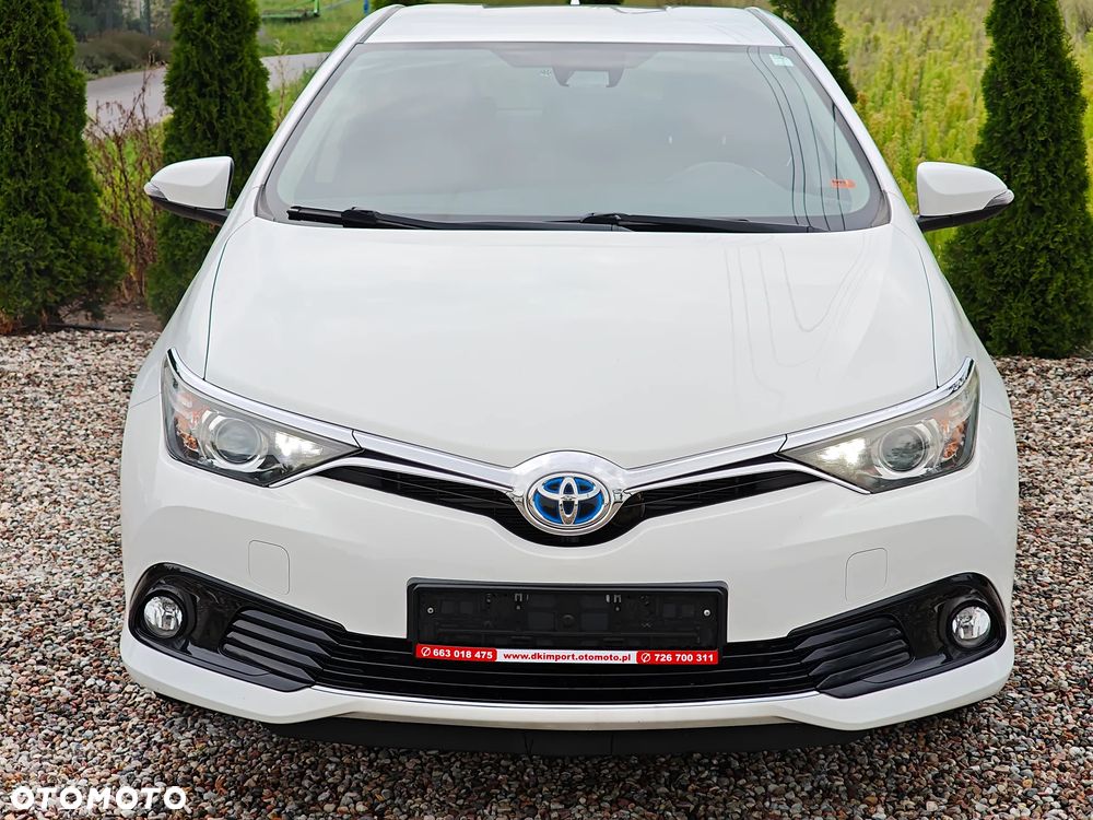 Toyota Auris 1.8 HSD Prestige NAVI - 8