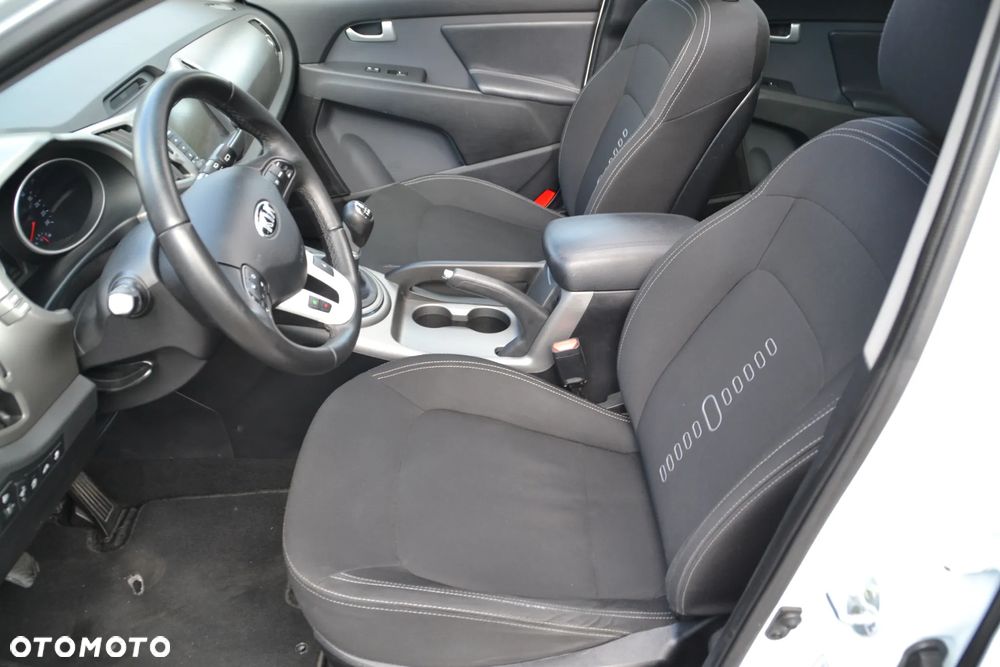 Kia Sportage 1.6 GDI Business Line 2WD - 28