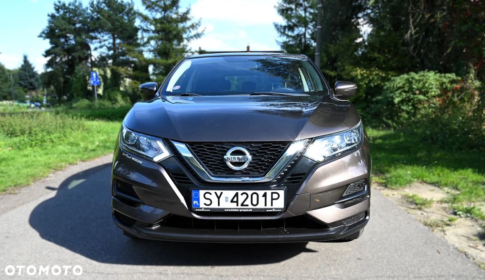 Nissan Qashqai - 2