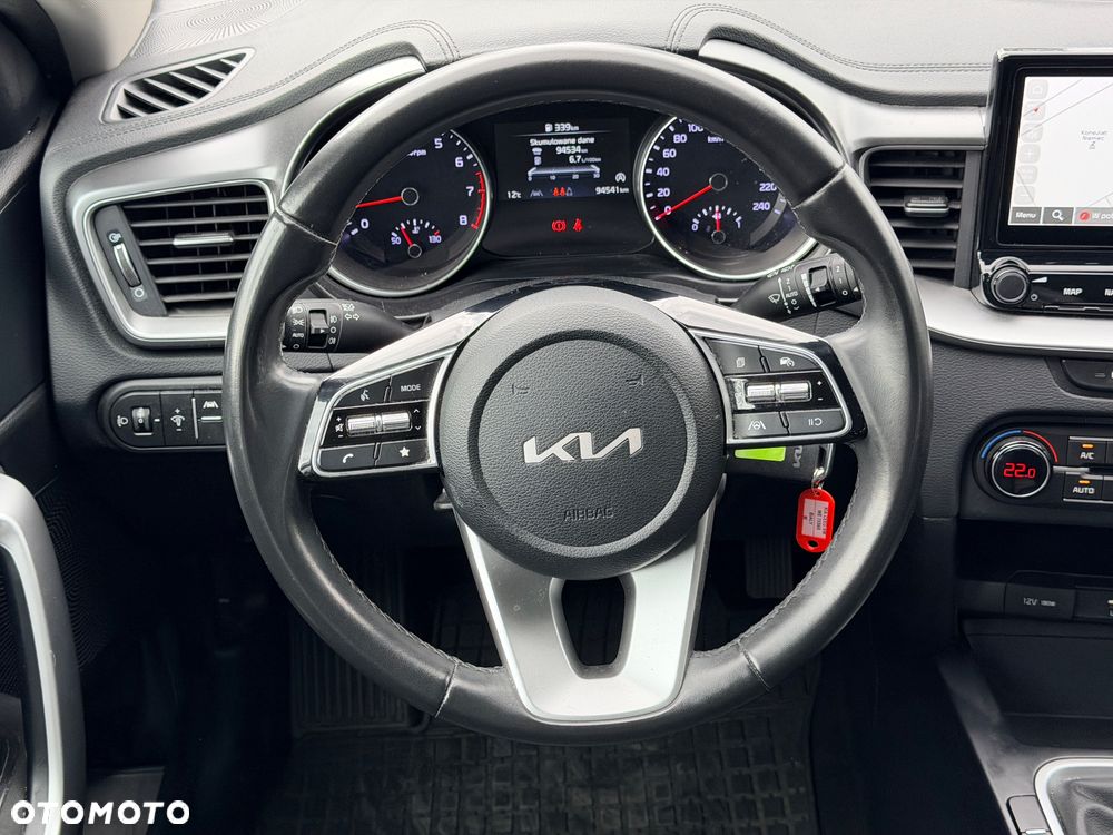 Kia Ceed 1.5 T-GDI M - 12
