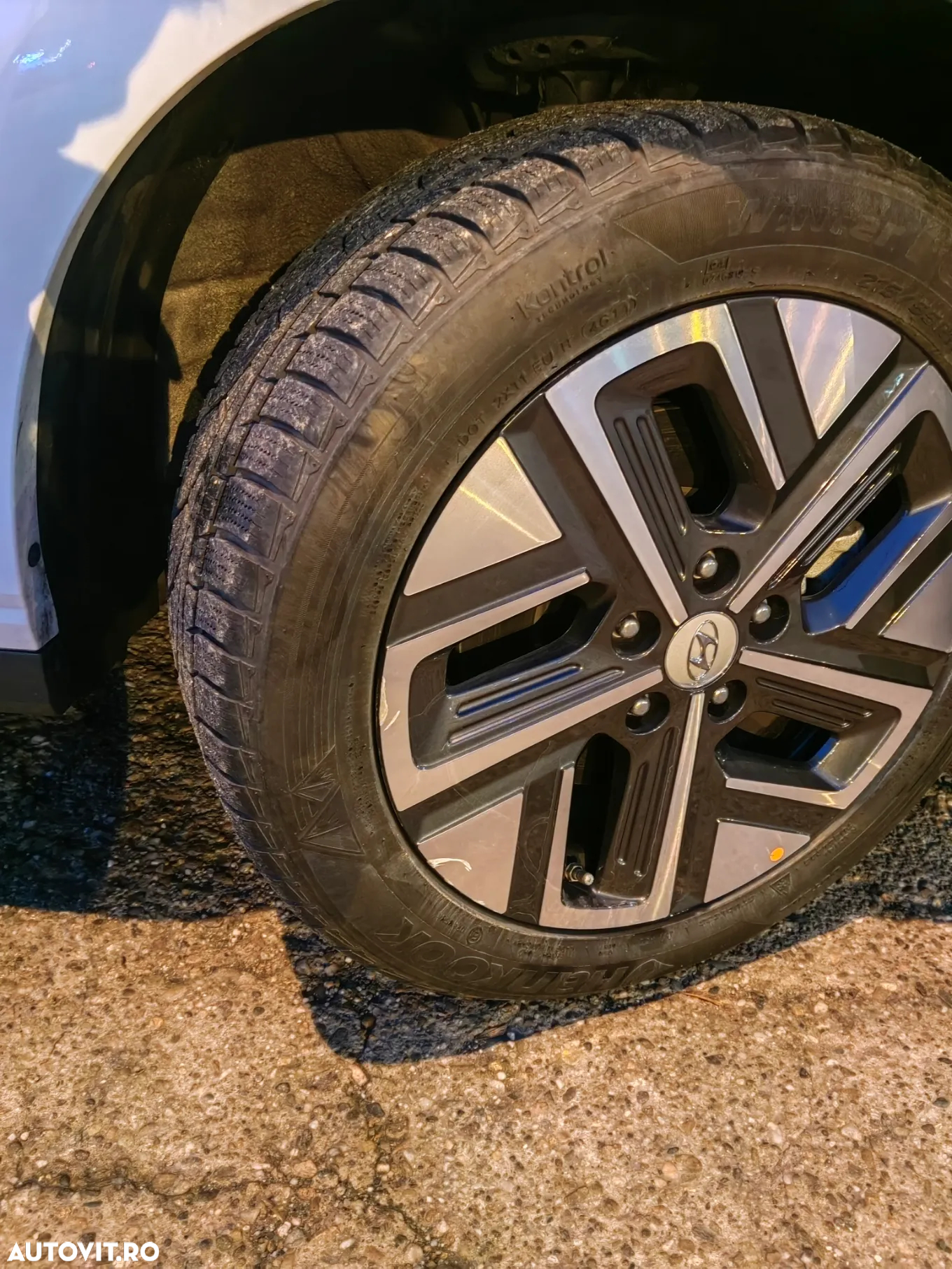 Hyundai KONA BEV 204 CP 64.8 kWh Premium - 12