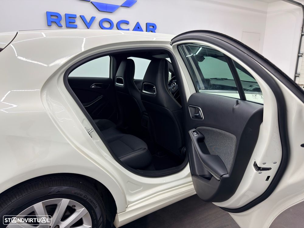 Mercedes-Benz A 180 d BlueEFFICIENCY Edition - 22