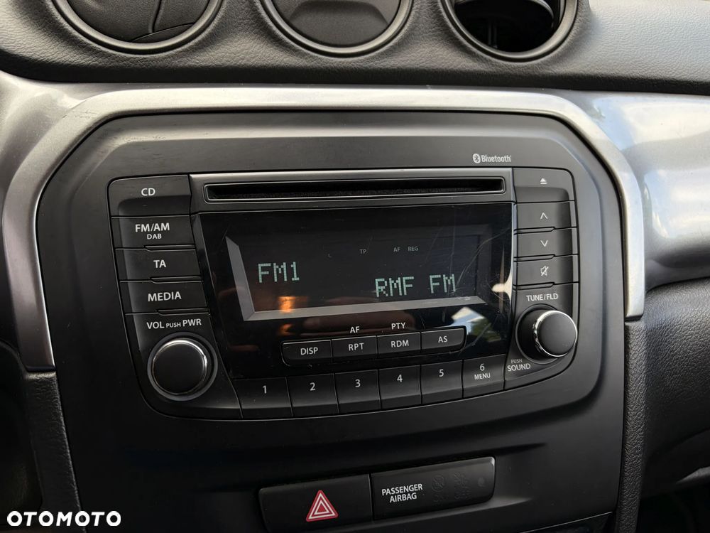 Suzuki Vitara 1.4 Boosterjet Hybrid Comfort - 27