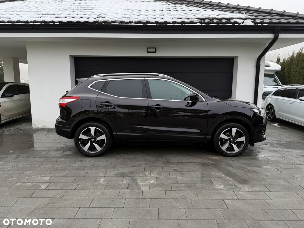 Nissan Qashqai 1.2 DIG-T N-Connecta EU6 - 4
